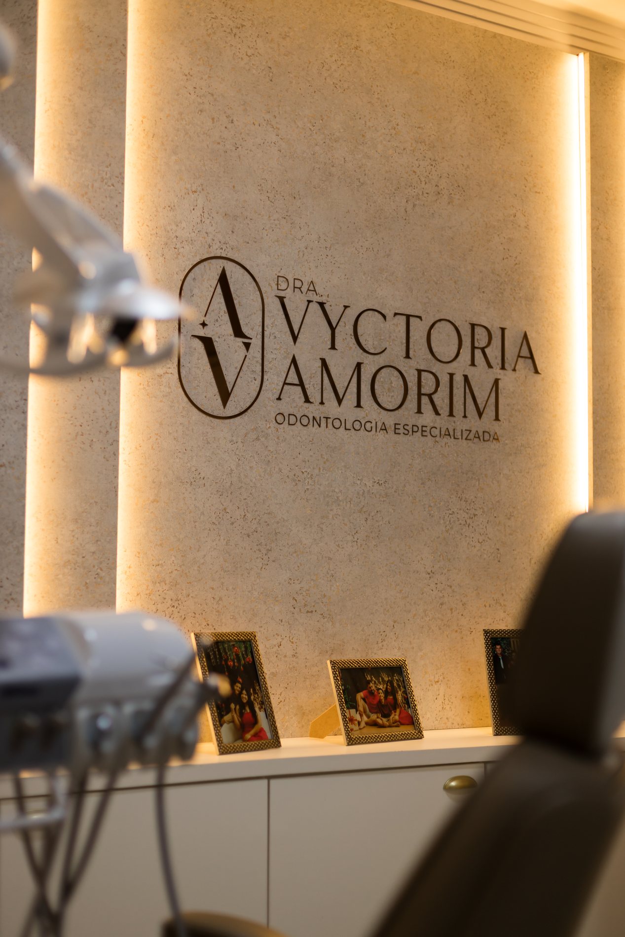 Clínica Dra. Vyctoria Amorim com ambiente premium